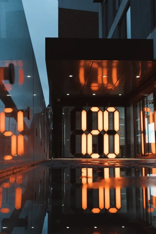 LED ver a través de la pantalla